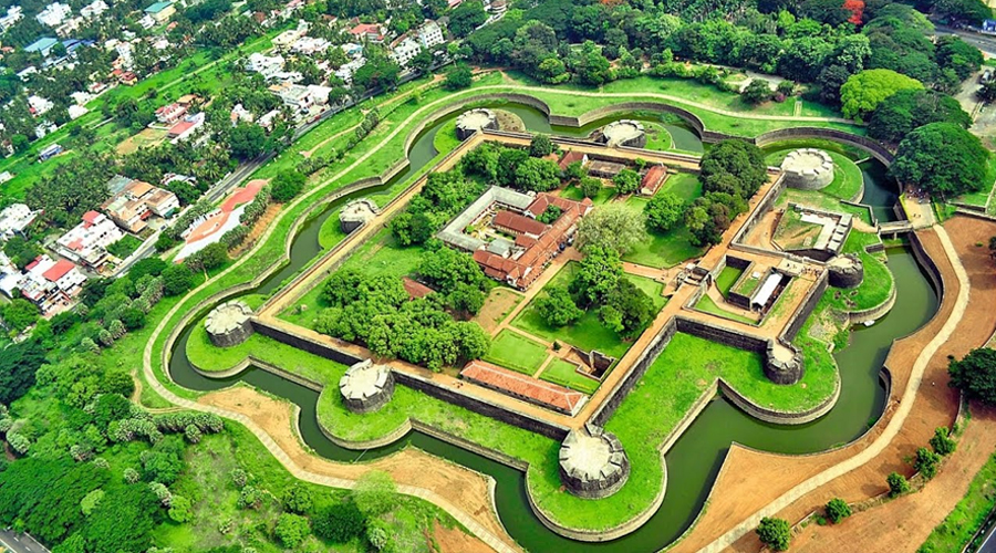 9 Must Visit forts of Kerala